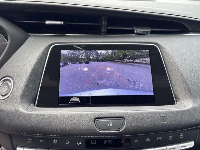 Used 2020 Silver Cadillac Premium Luxury image 17