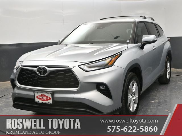 2024 Toyota Highlander LE FWD
