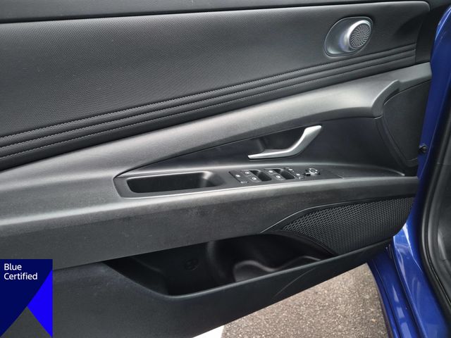 Used 2025 Blue Hyundai SEL Convenience image 12