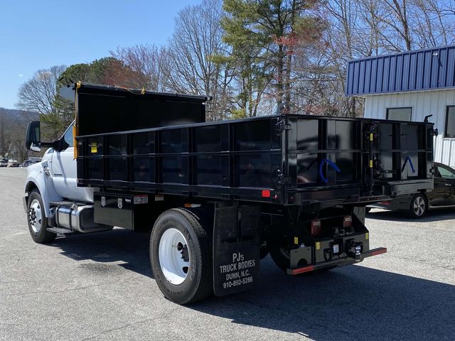 2025 Ford F-650SD Base 3