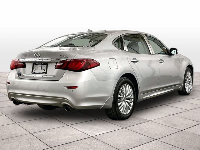 2019 INFINITI Q70L 3.7X - 10