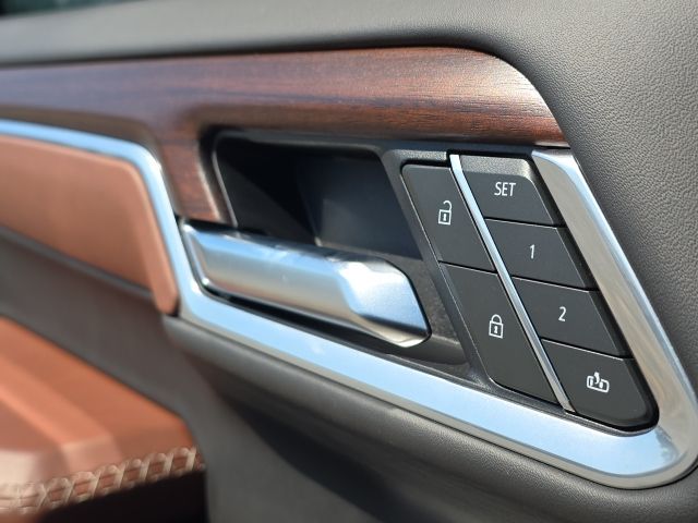 2025 GMC Sierra 1500 Denali Ultimate:C02563