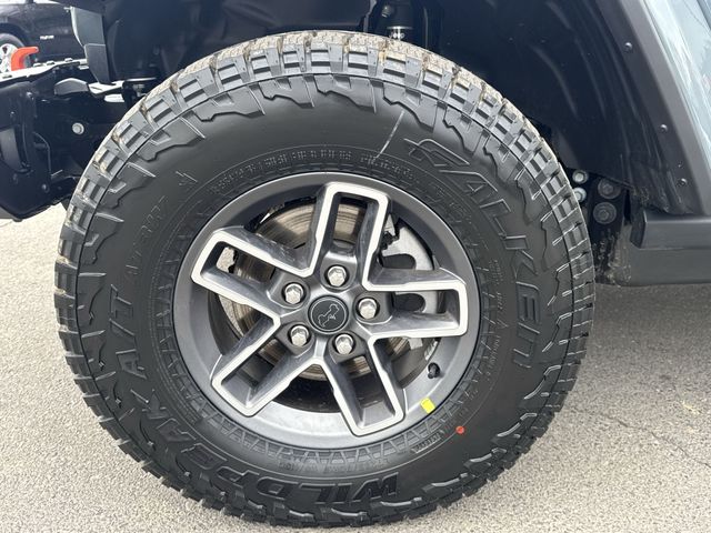 New 2026 Anvil Clear-Coat Exterior Paint Jeep Mojave X image 17