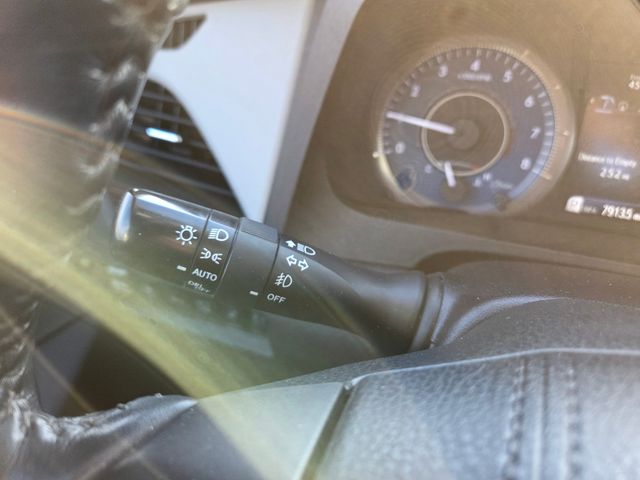 2019 Toyota Sienna XLE Auto Access Seat