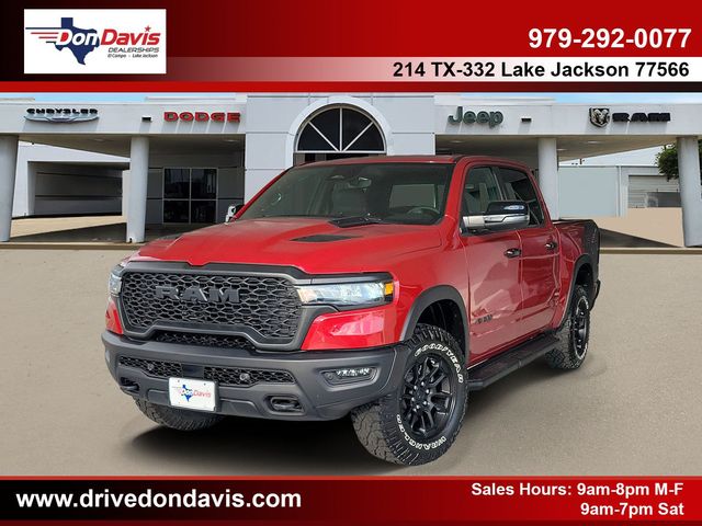 Molten Red Pearlcoat 2026 RAM 1500 Pickup Truck Four-Wheel Drive 8-Speed Automatic