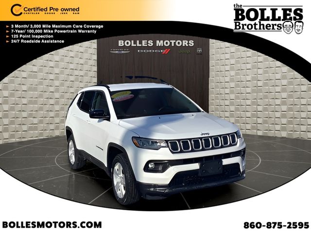 2022 Jeep Compass Latitude 4WD