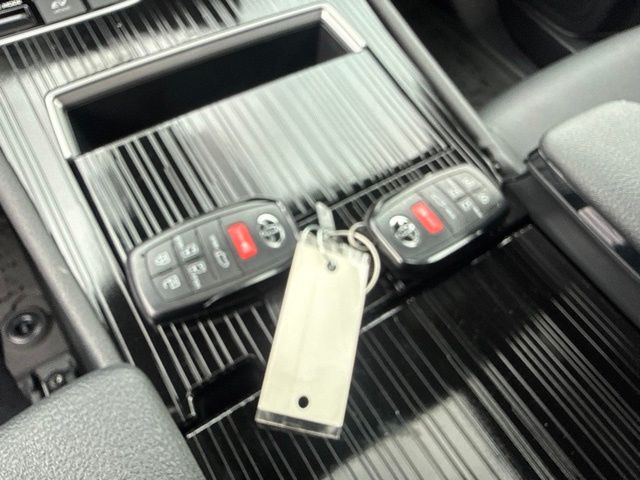 new 2026 Toyota Sienna car, priced at $53,689