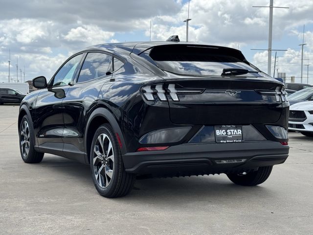 New 2026 Black Ford Select image 7