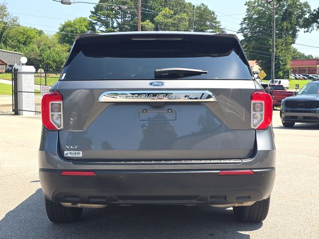 2023 Ford Explorer XLT:B02480