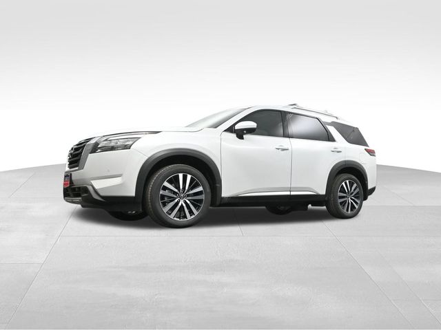 2025 Nissan Pathfinder Platinum 44