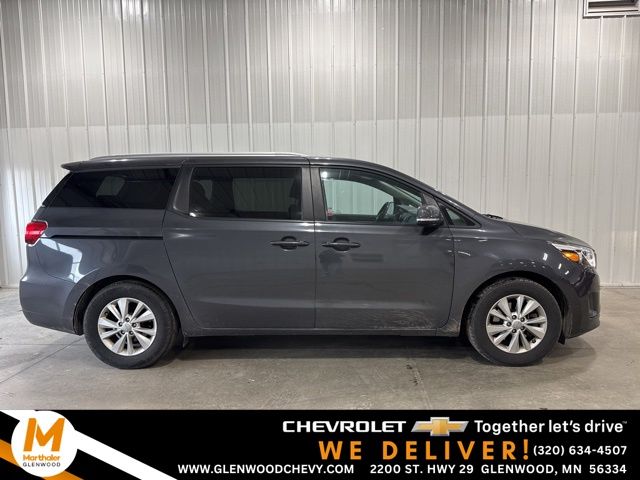2016 Kia Sedona LX