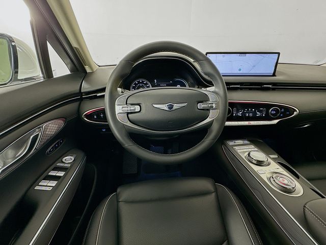 Thumbnail: 2025 Genesis GV70 - 24
