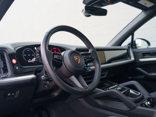 Certified Used 2024 Blue Porsche  image 4