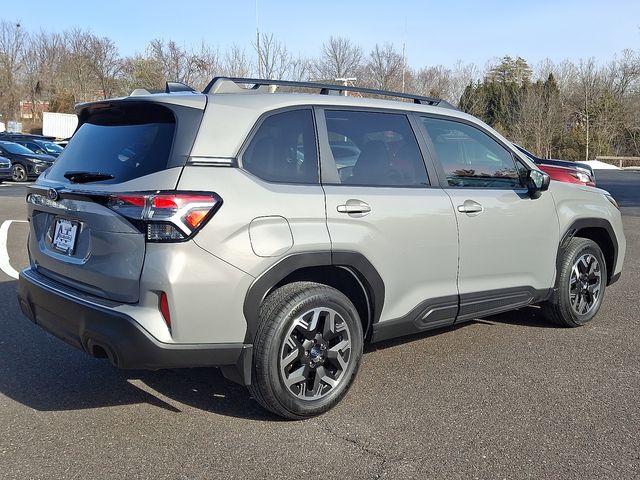 used 2025 Subaru Forester car, priced at $28,498