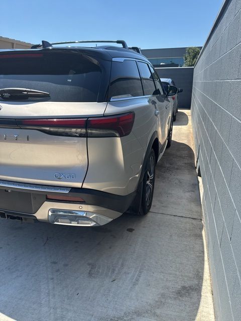 Thumbnail: 2022 INFINITI QX60 - 8