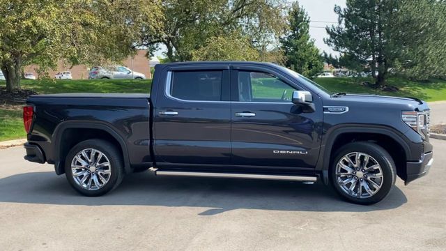 2022 GMC Sierra 1500 Denali 9