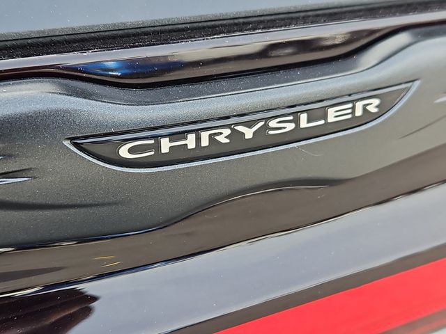 New 2026 White Chrysler Limited image 28