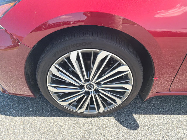 Used 2023 Nissan Altima Sedan