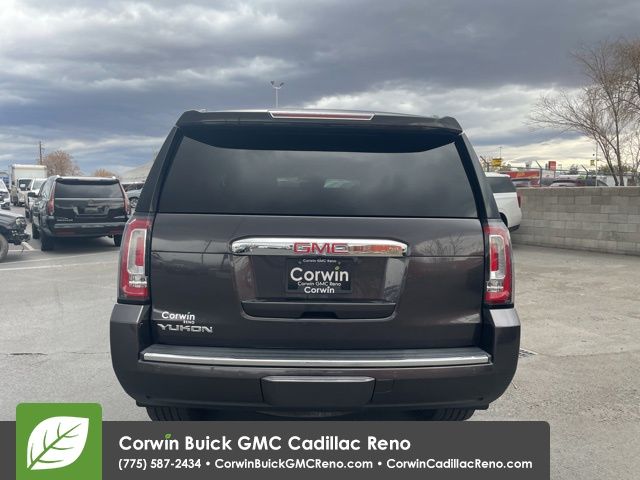 2016 GMC Yukon Denali 36