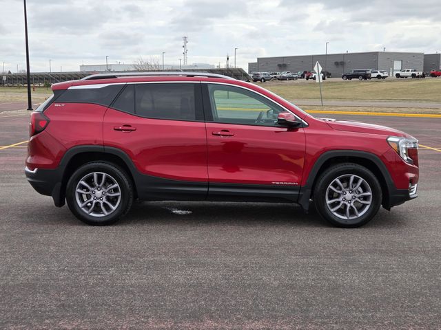 2024 GMC Terrain AWD SLT