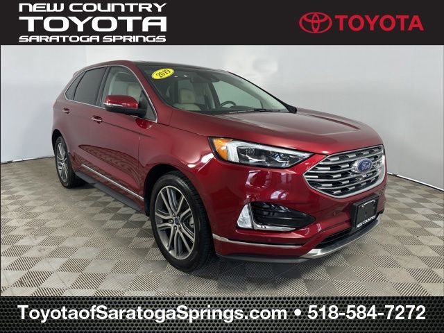 2019 Ford Edge Titanium's photo
