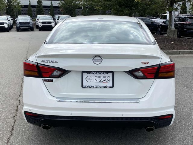 2023 Nissan Altima 2.5 SR 4