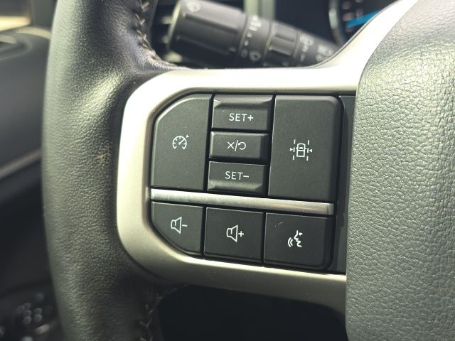 2024 Ford Expedition XLT:B02482