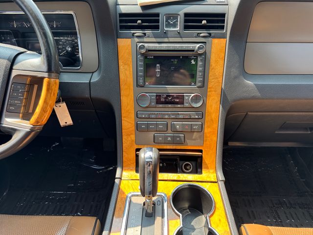 2011 Lincoln Navigator Base - Tuxedo Black Metallic exterior view 12
