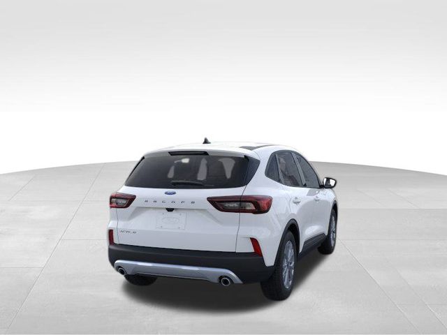 2025 Oxford White Ford Escape Active FWD SUV
