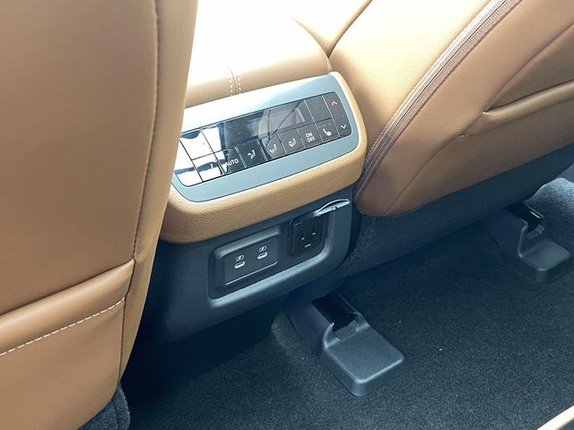 New 2026 Gray Nissan Platinum image 13