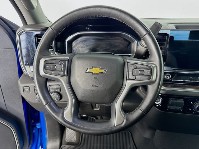 Used 2025 Blue Chevrolet LT image 12