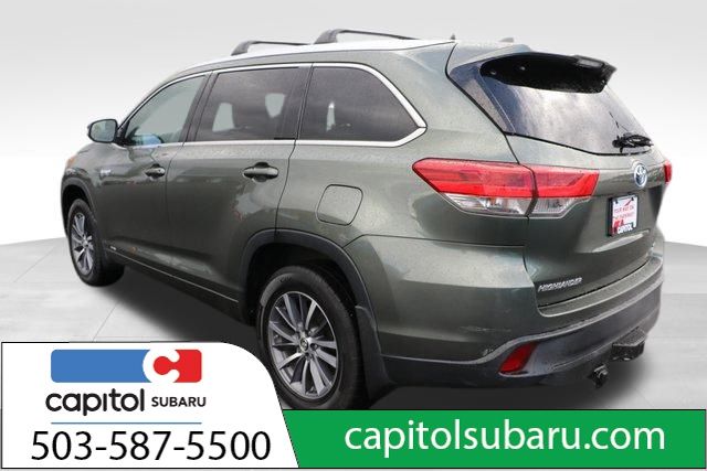 2017 Toyota Highlander Hybrid XLE 22