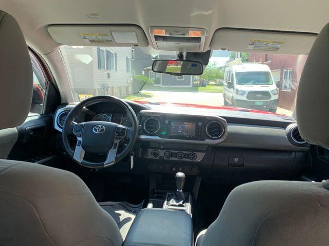Used 2019 Toyota Tacoma Truck