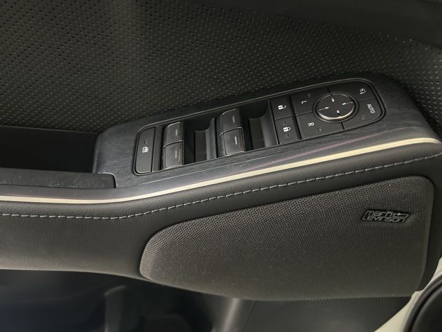 Used 2024 White Lexus 550 Overtrail+ image 13