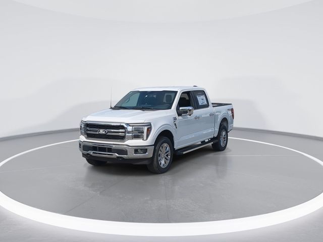 New 2026 Oxford White Ford Lariat® image 4