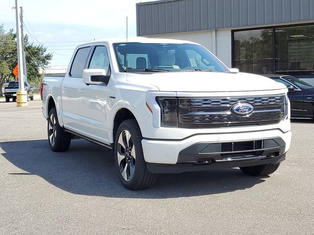 2023 Ford F-150 Lightning Platinum 3