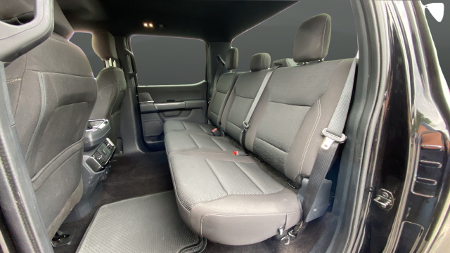 Used 2021 Black Metallic Ford XLT image 23