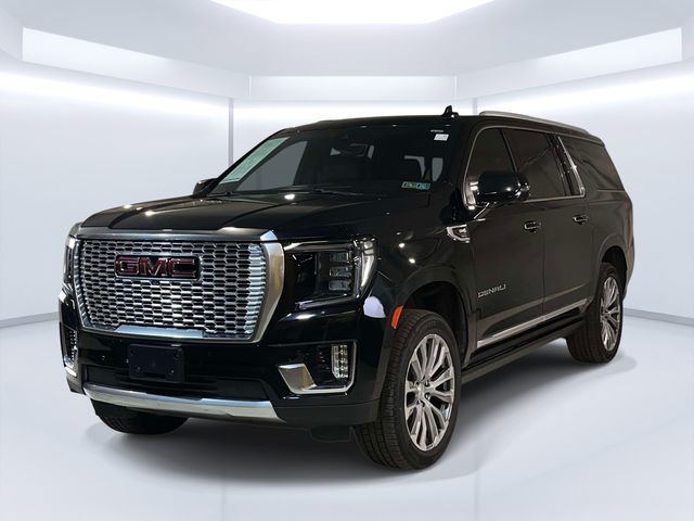 Onyx Black 2022 GMC Yukon XL Denali 4WD SUV / Crossover Four-Wheel Drive