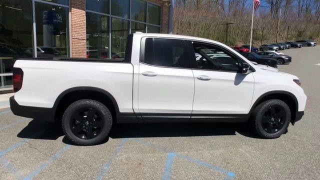 2025 Honda Ridgeline Black Edition 11