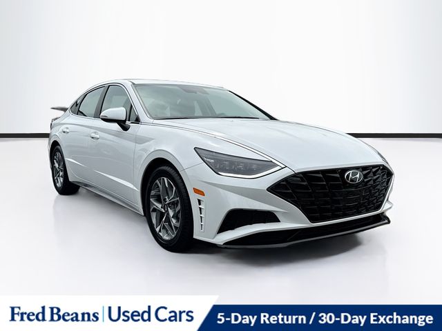 Serenity White 2023 Hyundai Sonata SEL FWD Sedan Front-Wheel Drive 8-Speed Automatic