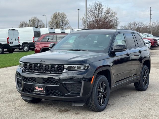 View vehicle photo 4