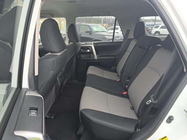 2024 Toyota 4Runner SR5 - Photo 10