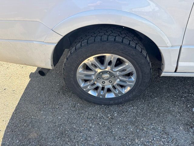 2012 White Platinum Metallic Tri-Coat Ford Expedition EL Limited 4X4 SUV
