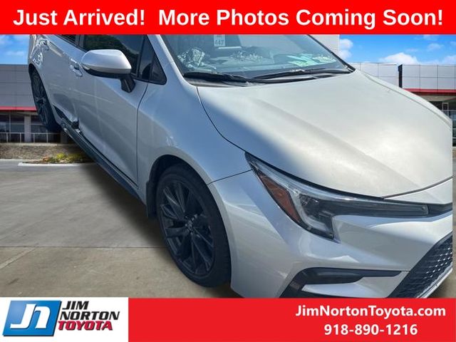 2025 Toyota Corolla SE CVT's photo