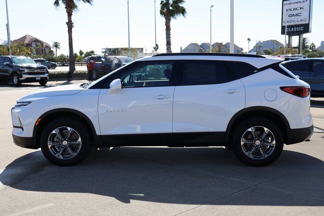 2026 Chevrolet Blazer LT - 4