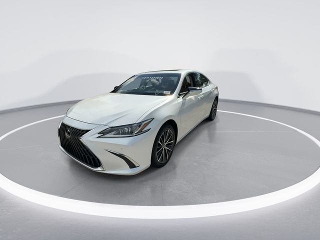 Used 2024 Lexus ES Sedan