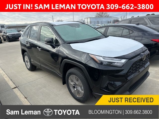 2025 Toyota RAV4 Hybrid XLE AWD