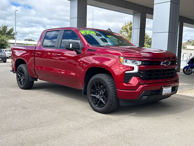  2025 Chevrolet Silverado 1500 RST Crew Cab 4WD   