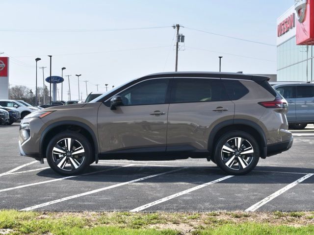 Used 2025 Nissan Rogue SL 4D Sport Utility