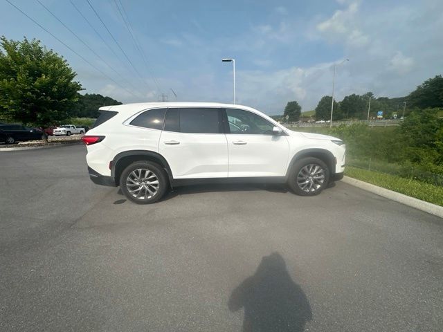 Summit White 2025 Buick Enclave SUV / Crossover Four-Wheel Drive 8-Speed Automatic